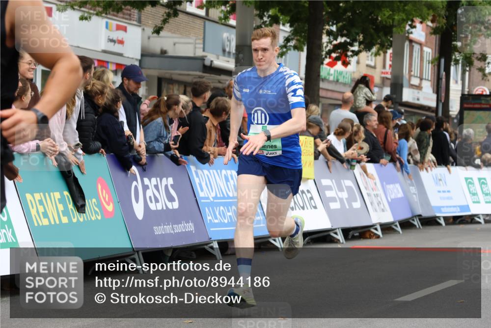 21.09.2025 - PSD Bank Halbmarathon Strokosch-Dieckow http://msf.ph/oto/8944186 21.09.2025 11:45:32 Ziel 1023, 1041, 2143, 2261, 2939 meine-sportfotos.de