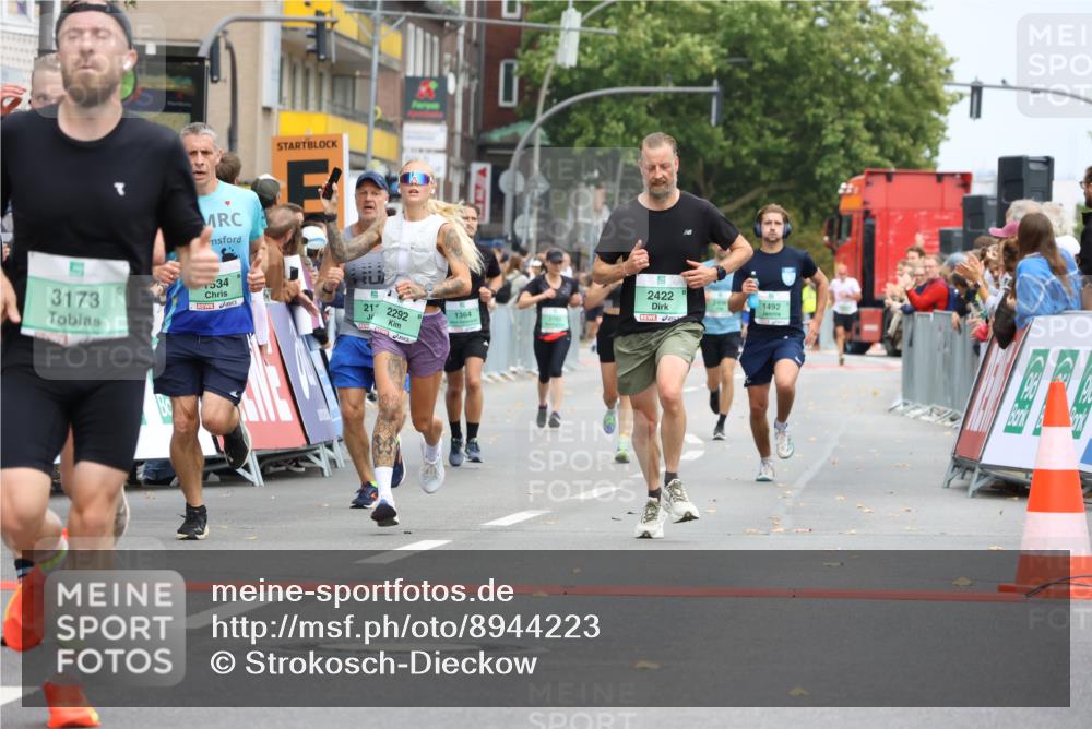 21.09.2025 - PSD Bank Halbmarathon Strokosch-Dieckow http://msf.ph/oto/8944223 21.09.2025 11:45:42 Ziel 1049, 1534, 2117, 2261, 2292, 2409, 2422, 2483, 3173 meine-sportfotos.de