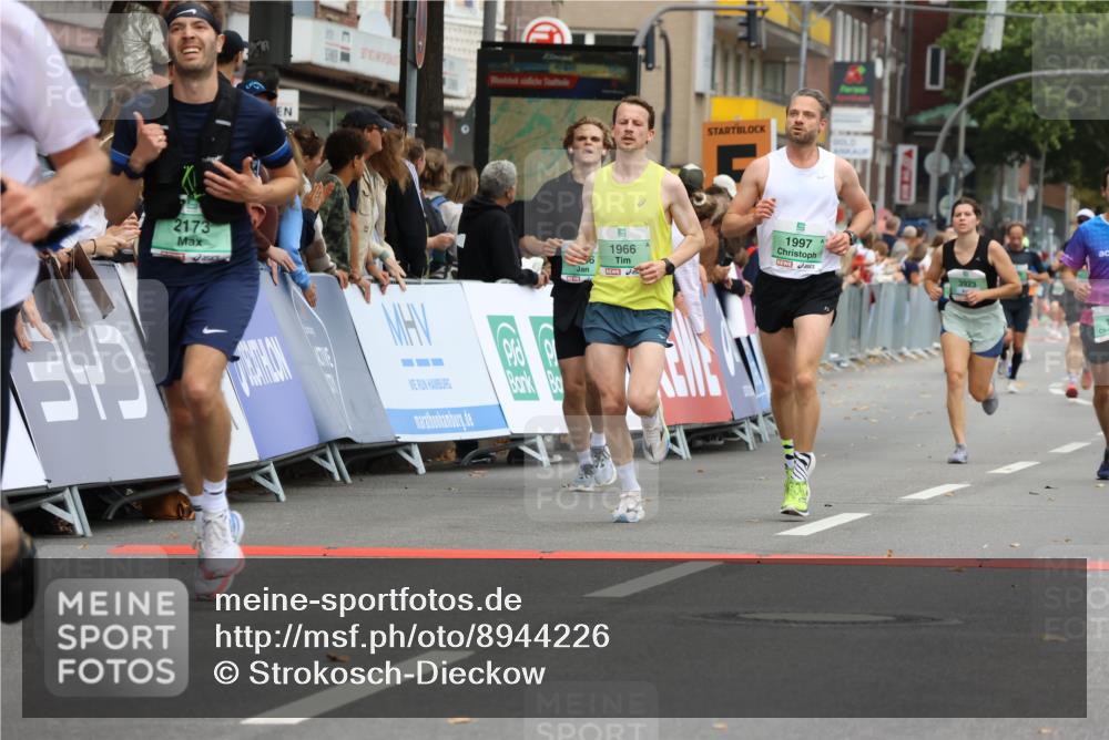 21.09.2025 - PSD Bank Halbmarathon Strokosch-Dieckow http://msf.ph/oto/8944226 21.09.2025 11:44:17 Ziel 1020, 1091, 1146, 1329, 1806, 1966, 1997, 2081, 2173, 2386, 3023, 3923, 4057 meine-sportfotos.de