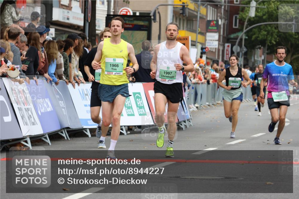 21.09.2025 - PSD Bank Halbmarathon Strokosch-Dieckow http://msf.ph/oto/8944227 21.09.2025 11:44:18 Ziel 1020, 1329, 1806, 1966, 1997, 2173, 2386, 3023, 3923, 4057 meine-sportfotos.de