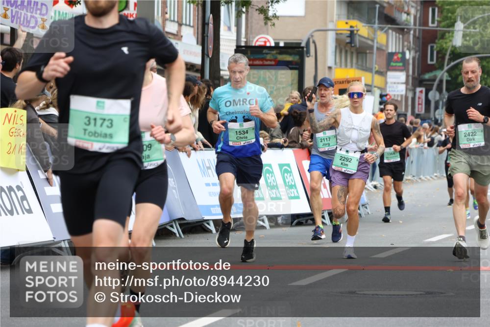 21.09.2025 - PSD Bank Halbmarathon Strokosch-Dieckow http://msf.ph/oto/8944230 21.09.2025 11:45:43 Ziel 1049, 1364, 1534, 2117, 2261, 2292, 2409, 2422, 2483, 3173 meine-sportfotos.de