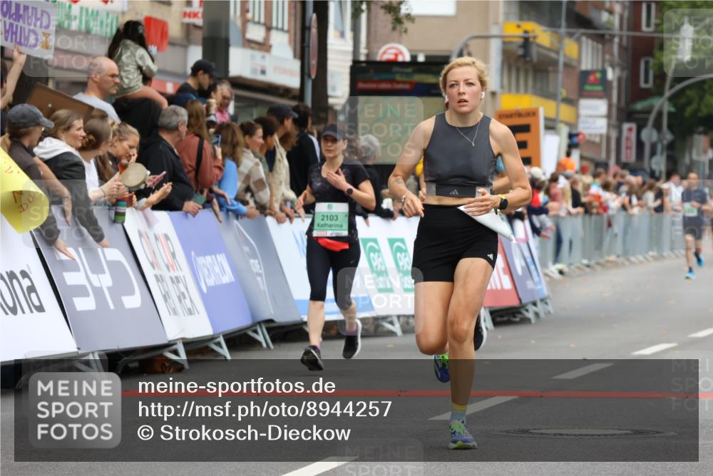 21.09.2025 - PSD Bank Halbmarathon Strokosch-Dieckow http://msf.ph/oto/8944257 21.09.2025 11:45:50 Ziel 1029, 1049, 1364, 1534, 2103, 2117, 2292, 2406, 2409, 2422, 2483, 3173 meine-sportfotos.de