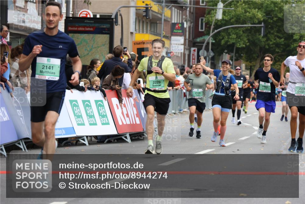 21.09.2025 - PSD Bank Halbmarathon Strokosch-Dieckow http://msf.ph/oto/8944274 21.09.2025 11:46:04 Ziel 1751, 2129, 2141, 2229, 2235 meine-sportfotos.de