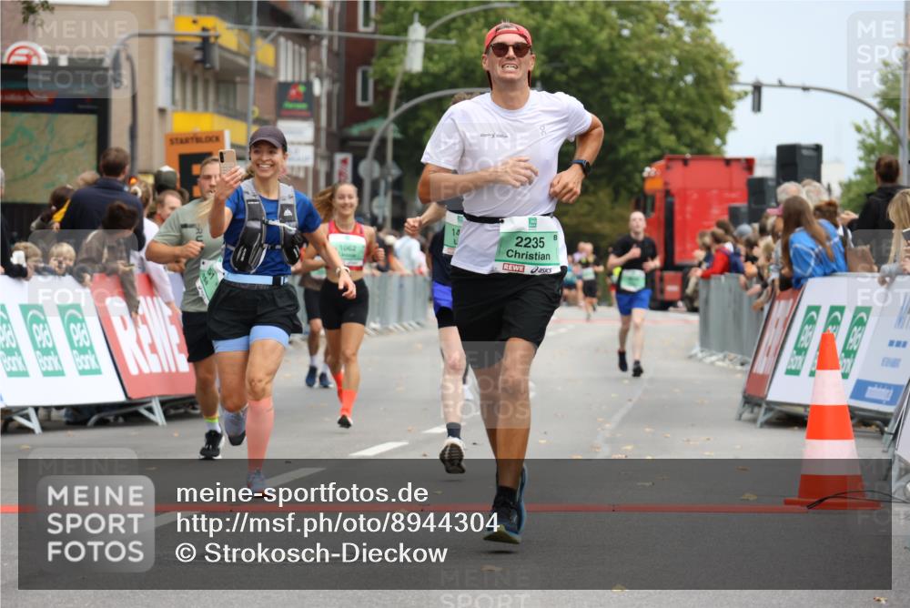 21.09.2025 - PSD Bank Halbmarathon Strokosch-Dieckow http://msf.ph/oto/8944304 21.09.2025 11:46:07 Ziel 1062, 1751, 2129, 2141, 2229, 2235 meine-sportfotos.de