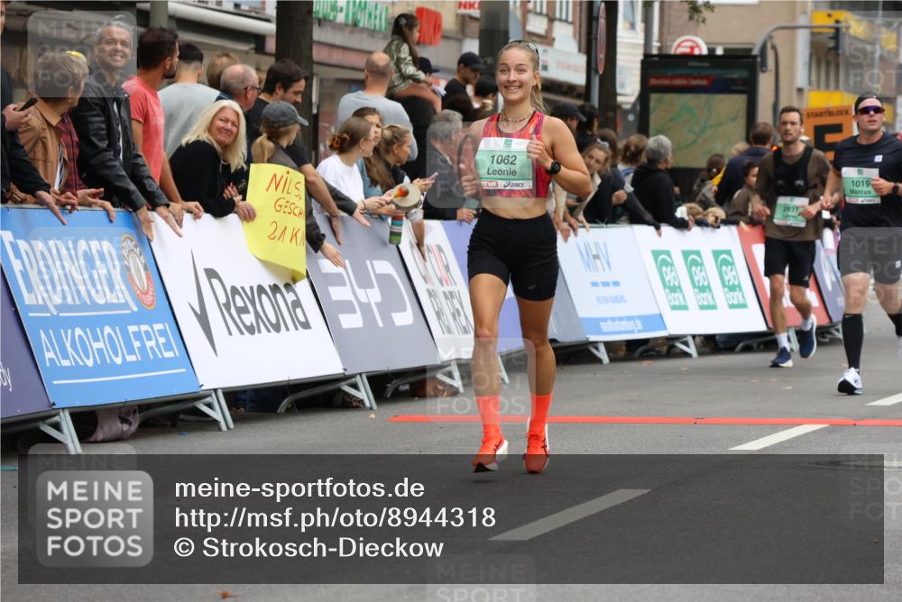 21.09.2025 - PSD Bank Halbmarathon Strokosch-Dieckow http://msf.ph/oto/8944318 21.09.2025 11:46:13 Ziel 1019, 1062, 1751, 2129, 2141, 2229, 2235, 2931, 3630 meine-sportfotos.de