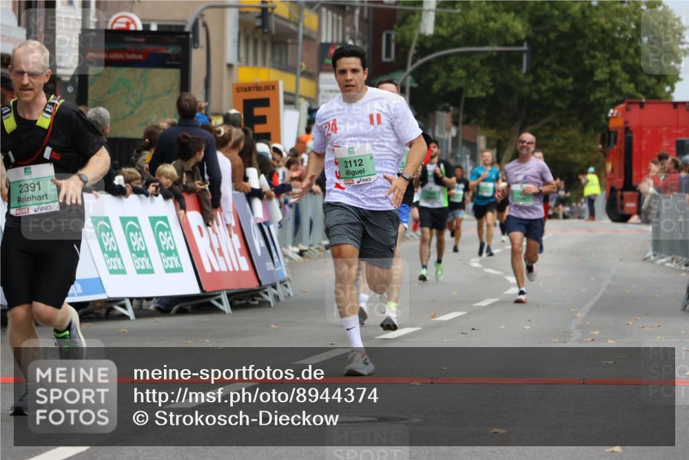 21.09.2025 - PSD Bank Halbmarathon Strokosch-Dieckow http://msf.ph/oto/8944374 21.09.2025 11:46:37 Ziel 1583, 2112, 2155, 2391, 2657, 2919 meine-sportfotos.de