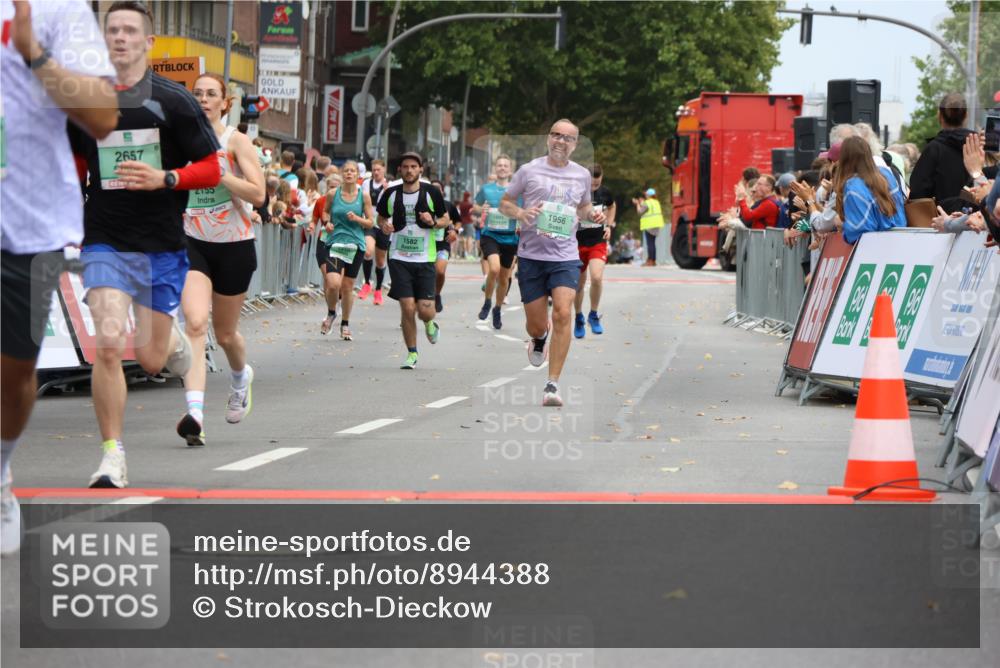 21.09.2025 - PSD Bank Halbmarathon Strokosch-Dieckow http://msf.ph/oto/8944388 21.09.2025 11:46:39 Ziel 1583, 1956, 2112, 2155, 2391, 2657, 2919 meine-sportfotos.de