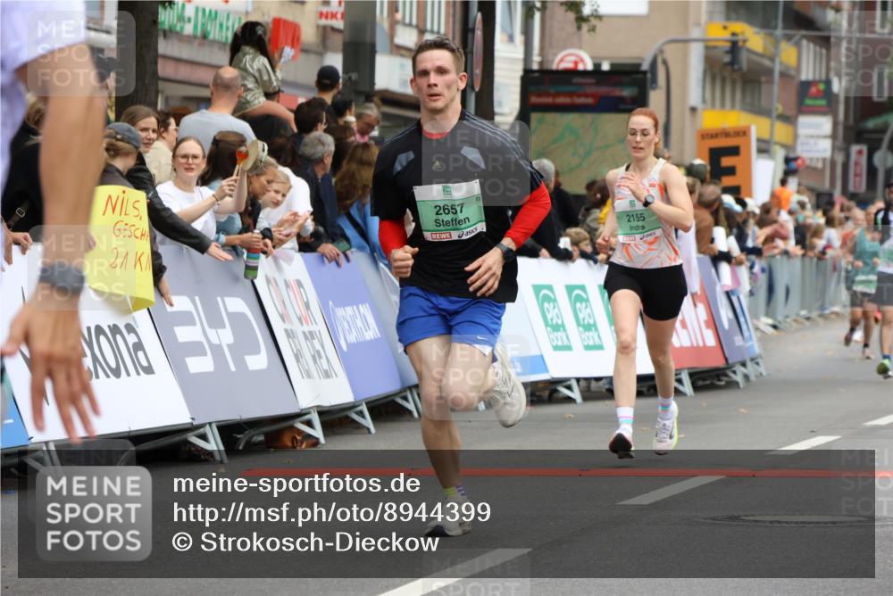 21.09.2025 - PSD Bank Halbmarathon Strokosch-Dieckow http://msf.ph/oto/8944399 21.09.2025 11:46:40 Ziel 1583, 1956, 2112, 2155, 2391, 2657, 2919 meine-sportfotos.de
