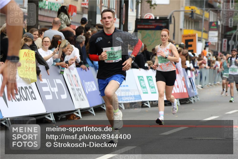 21.09.2025 - PSD Bank Halbmarathon Strokosch-Dieckow http://msf.ph/oto/8944400 21.09.2025 11:46:40 Ziel 1583, 1956, 2112, 2155, 2391, 2657, 2919 meine-sportfotos.de