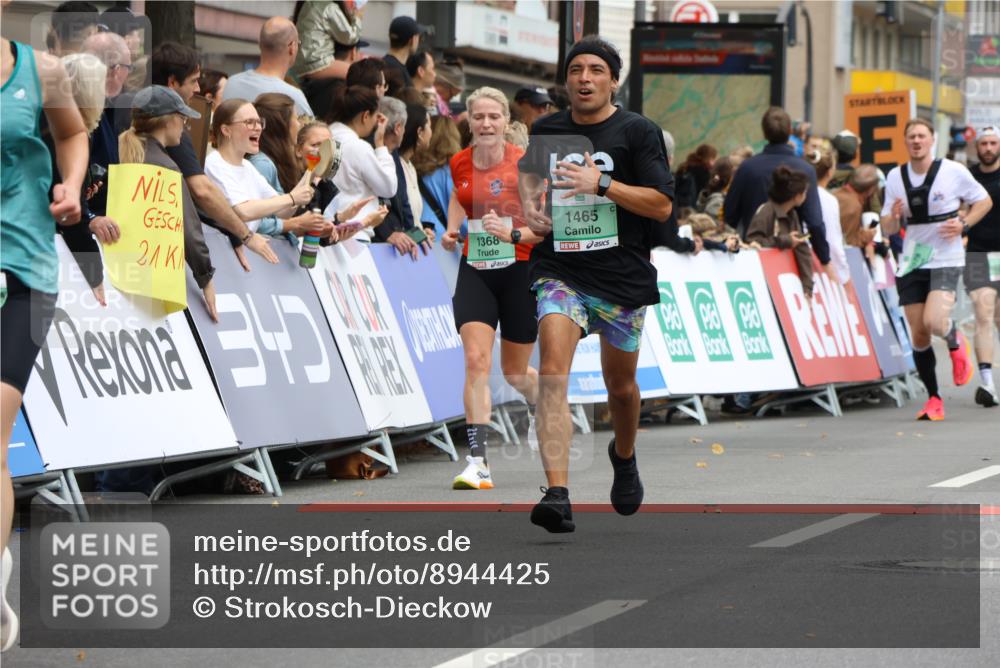 21.09.2025 - PSD Bank Halbmarathon Strokosch-Dieckow http://msf.ph/oto/8944425 21.09.2025 11:46:53 Ziel 1368, 1465, 1582, 1601, 1810, 1956, 1993, 2070, 2078, 2634, 3078, 3102 meine-sportfotos.de