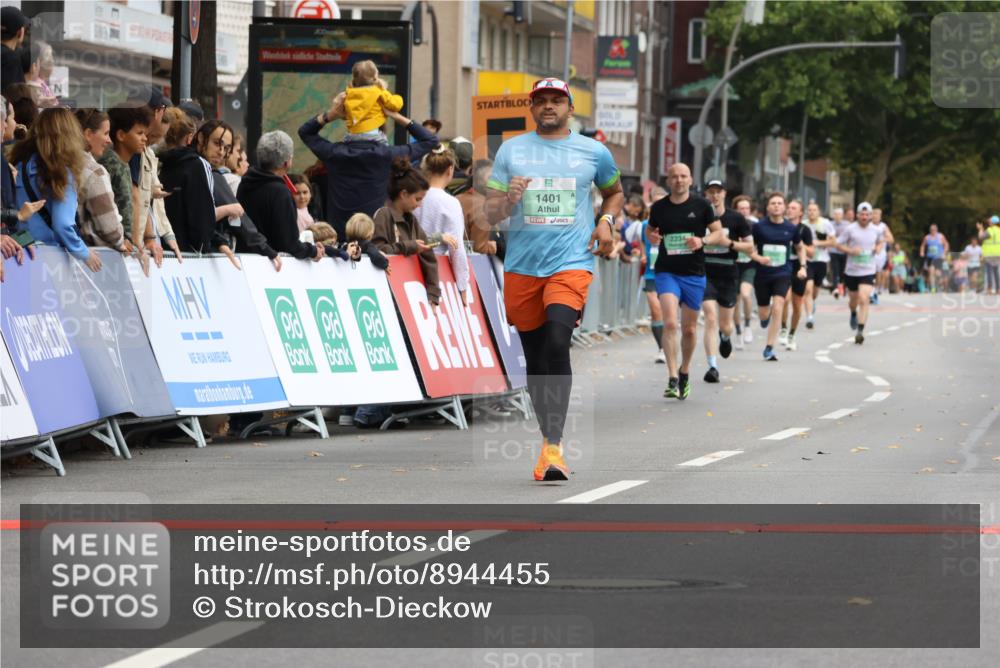 21.09.2025 - PSD Bank Halbmarathon Strokosch-Dieckow http://msf.ph/oto/8944455 21.09.2025 11:47:16 Ziel 1401, 1403, 2232 meine-sportfotos.de