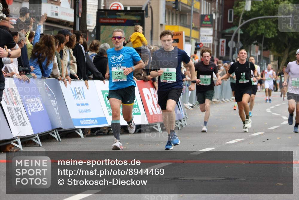 21.09.2025 - PSD Bank Halbmarathon Strokosch-Dieckow http://msf.ph/oto/8944469 21.09.2025 11:47:25 Ziel 1164, 1401, 1530, 2049, 2234, 2522, 2971, 3389 meine-sportfotos.de