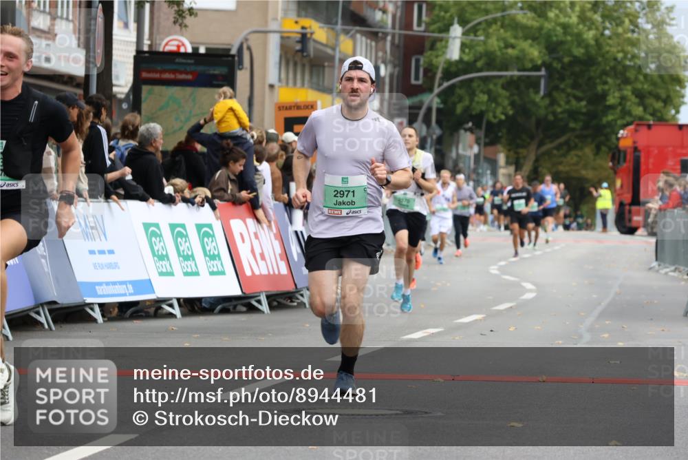 21.09.2025 - PSD Bank Halbmarathon Strokosch-Dieckow http://msf.ph/oto/8944481 21.09.2025 11:47:30 Ziel 1164, 1530, 2049, 2234, 2522, 2570, 2971, 3389 meine-sportfotos.de