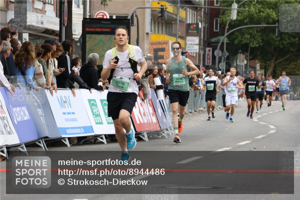 21.09.2025 - PSD Bank Halbmarathon Strokosch-Dieckow http://msf.ph/oto/8944486 21.09.2025 11:47:34 Ziel 1164, 1530, 2049, 2234, 2276, 2522, 2570, 2971, 3389 meine-sportfotos.de