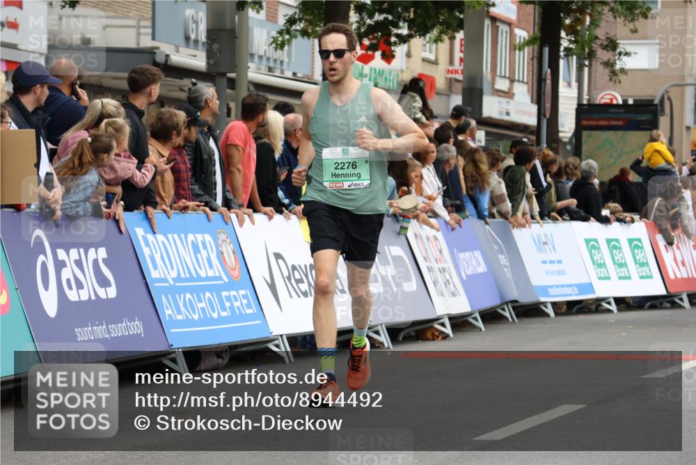 21.09.2025 - PSD Bank Halbmarathon Strokosch-Dieckow http://msf.ph/oto/8944492 21.09.2025 11:47:40 Ziel 2276, 2570, 2971 meine-sportfotos.de