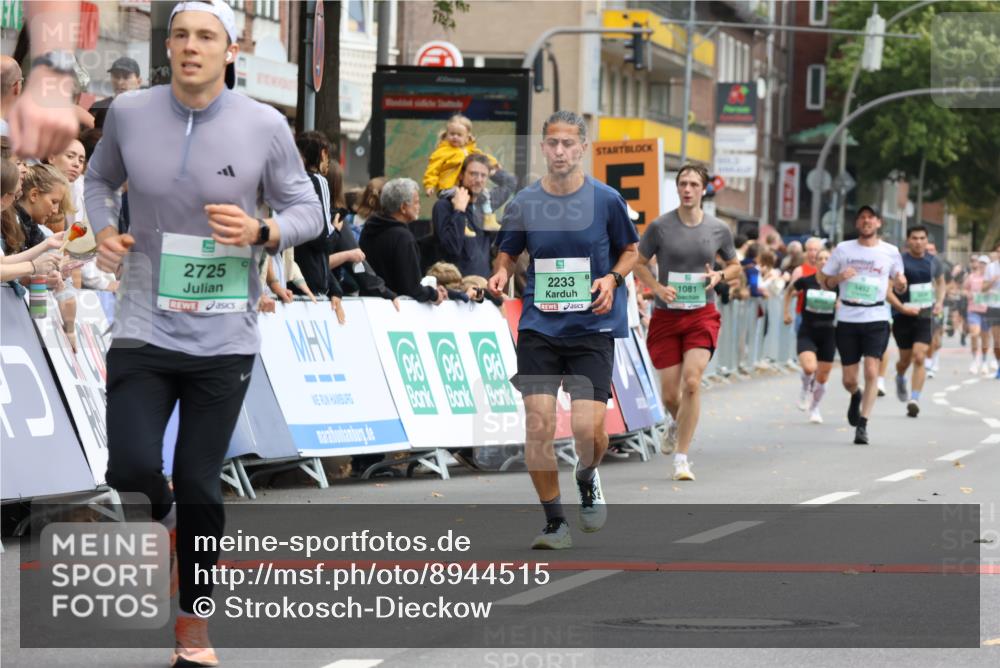 21.09.2025 - PSD Bank Halbmarathon Strokosch-Dieckow http://msf.ph/oto/8944515 21.09.2025 11:47:53 Ziel 1081, 1962, 2193, 2233, 2394, 2725 meine-sportfotos.de