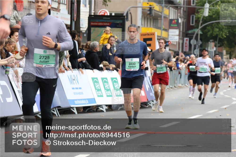 21.09.2025 - PSD Bank Halbmarathon Strokosch-Dieckow http://msf.ph/oto/8944516 21.09.2025 11:47:53 Ziel 1081, 1962, 2193, 2233, 2394, 2725 meine-sportfotos.de