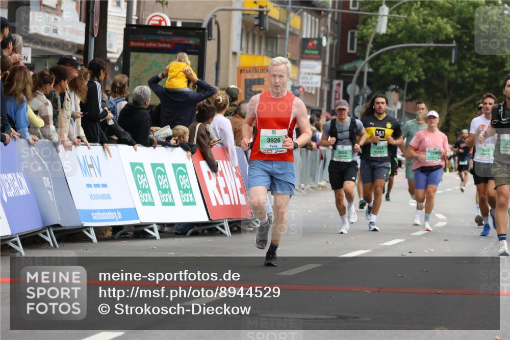 21.09.2025 - PSD Bank Halbmarathon Strokosch-Dieckow http://msf.ph/oto/8944529 21.09.2025 11:48:07 Ziel 1067, 1081, 1412, 2230, 2293, 2378, 2880, 3169, 3926, 4054 meine-sportfotos.de