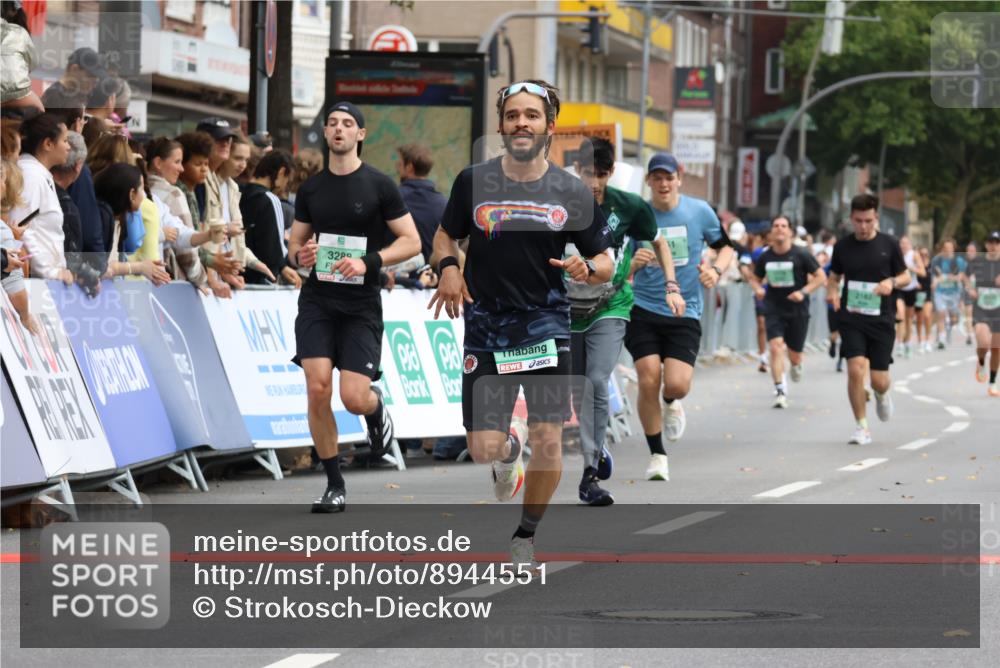 21.09.2025 - PSD Bank Halbmarathon Strokosch-Dieckow http://msf.ph/oto/8944551 21.09.2025 11:48:26 Ziel 1234, 1942, 2182, 2259, 2551, 2561, 3288, 3921 meine-sportfotos.de