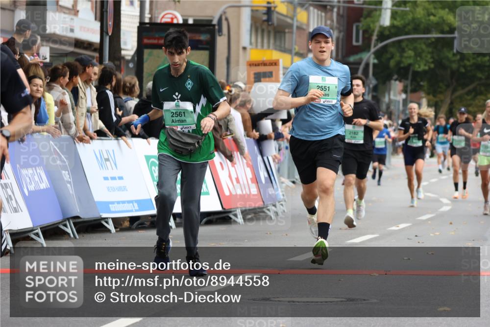 21.09.2025 - PSD Bank Halbmarathon Strokosch-Dieckow http://msf.ph/oto/8944558 21.09.2025 11:48:28 Ziel 1234, 1719, 1942, 2182, 2551, 2561, 3288 meine-sportfotos.de