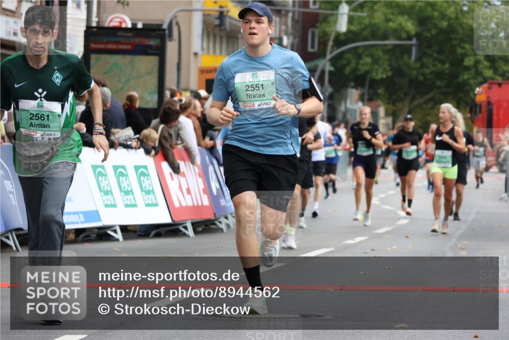 21.09.2025 - PSD Bank Halbmarathon Strokosch-Dieckow http://msf.ph/oto/8944562 21.09.2025 11:48:29 Ziel 1234, 1719, 1942, 2182, 2260, 2551, 2561, 3288 meine-sportfotos.de