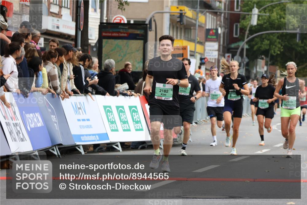 21.09.2025 - PSD Bank Halbmarathon Strokosch-Dieckow http://msf.ph/oto/8944565 21.09.2025 11:48:31 Ziel 1234, 1719, 2182, 2260, 2551, 2561, 3088, 3288 meine-sportfotos.de