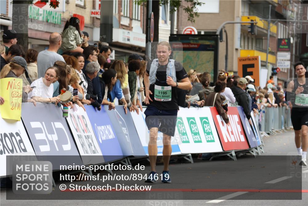 21.09.2025 - PSD Bank Halbmarathon Strokosch-Dieckow http://msf.ph/oto/8944619 21.09.2025 11:49:00 Ziel 1195, 1659, 2098, 2251, 2307, 2335, 2777, 2993 meine-sportfotos.de