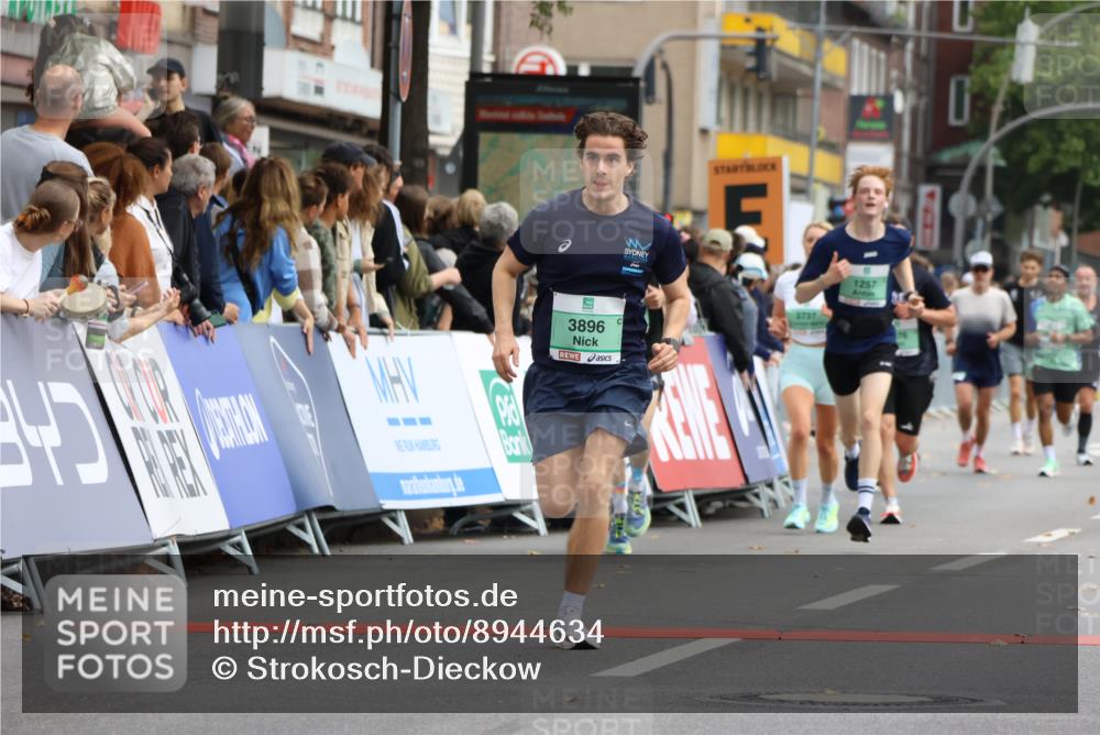 21.09.2025 - PSD Bank Halbmarathon Strokosch-Dieckow http://msf.ph/oto/8944634 21.09.2025 11:49:13 Ziel 1257, 1692, 2098, 2251, 2463, 2480, 2737, 2993, 3376, 3896 meine-sportfotos.de
