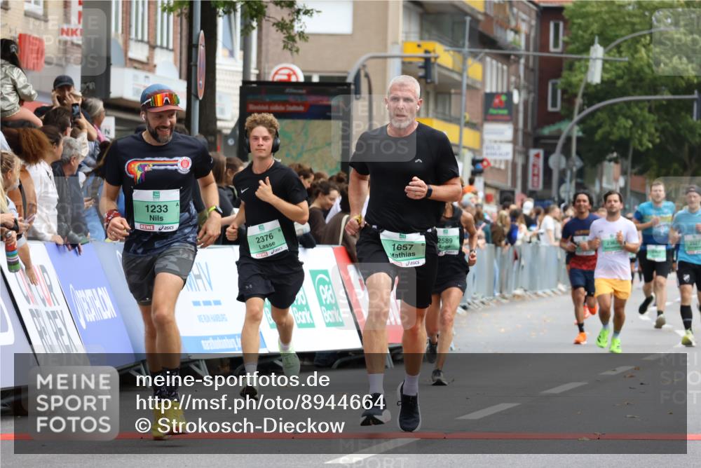 21.09.2025 - PSD Bank Halbmarathon Strokosch-Dieckow http://msf.ph/oto/8944664 21.09.2025 11:49:34 Ziel 1233, 1657, 2101, 2322, 2376, 2589, 2607, 3055 meine-sportfotos.de