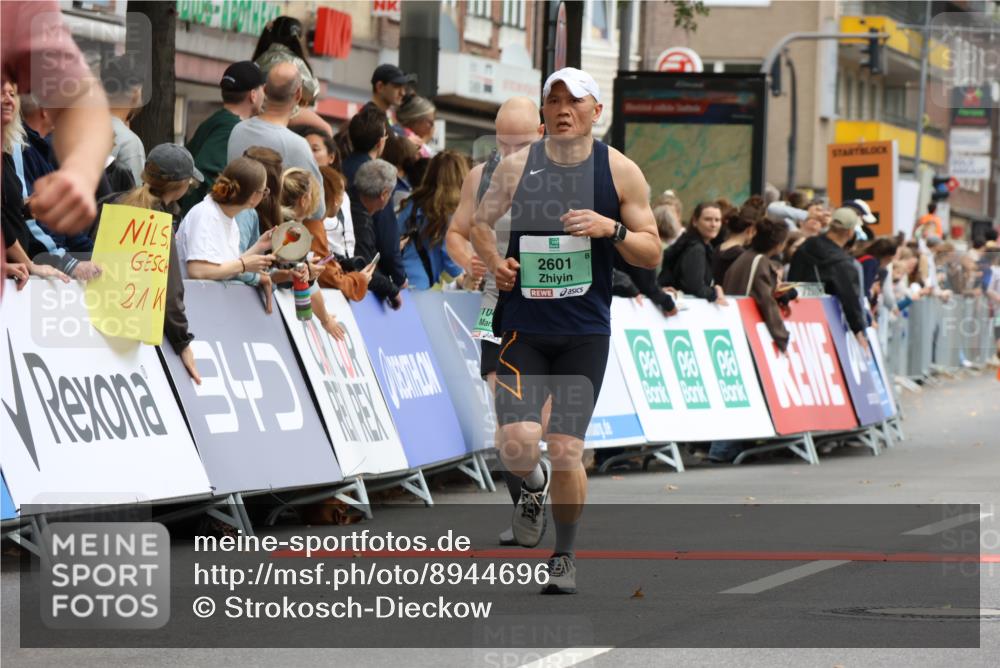 21.09.2025 - PSD Bank Halbmarathon Strokosch-Dieckow http://msf.ph/oto/8944696 21.09.2025 11:49:59 Ziel 1010, 1040, 1221, 1328, 2056, 2257, 2601, 2677, 3086, 3665, 3941, 4002 meine-sportfotos.de