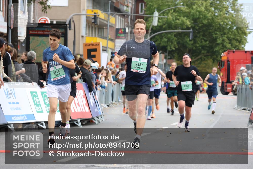 21.09.2025 - PSD Bank Halbmarathon Strokosch-Dieckow http://msf.ph/oto/8944709 21.09.2025 11:50:05 Ziel 1040, 1059, 1328, 2056, 2060, 2387, 2414, 2601, 3941, 4002 meine-sportfotos.de