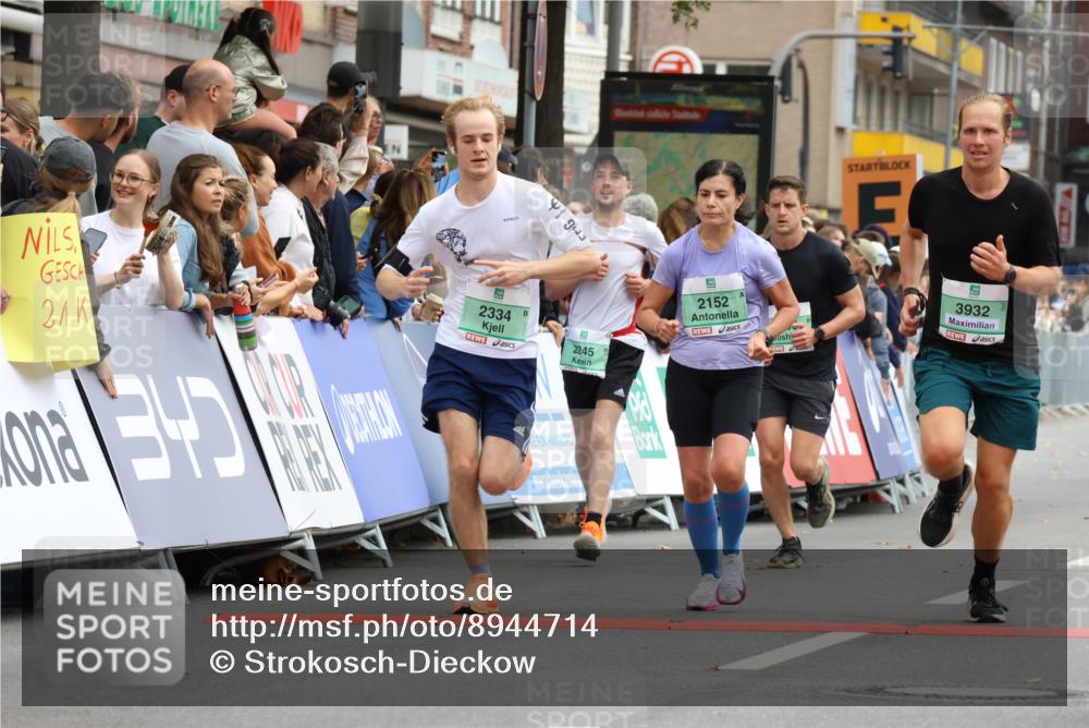 21.09.2025 - PSD Bank Halbmarathon Strokosch-Dieckow http://msf.ph/oto/8944714 21.09.2025 11:50:13 Ziel 1059, 1086, 1580, 2060, 2152, 2205, 2245, 2334, 2387, 2414, 2455, 3932, 4002 meine-sportfotos.de