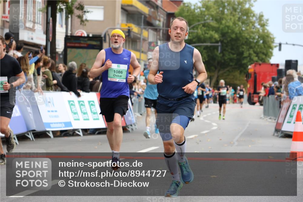 21.09.2025 - PSD Bank Halbmarathon Strokosch-Dieckow http://msf.ph/oto/8944727 21.09.2025 11:50:16 Ziel 1059, 1086, 1580, 2060, 2152, 2205, 2245, 2334, 2387, 2414, 2455, 2571, 3932 meine-sportfotos.de