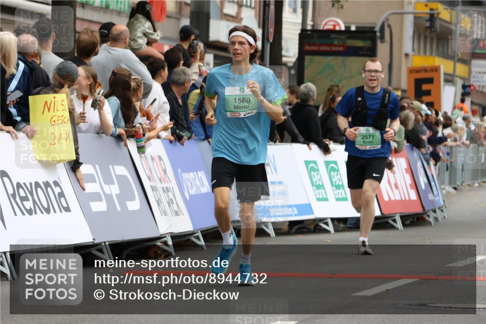 21.09.2025 - PSD Bank Halbmarathon Strokosch-Dieckow http://msf.ph/oto/8944732 21.09.2025 11:50:19 Ziel 1086, 1580, 2152, 2205, 2245, 2334, 2455, 2571, 3932 meine-sportfotos.de
