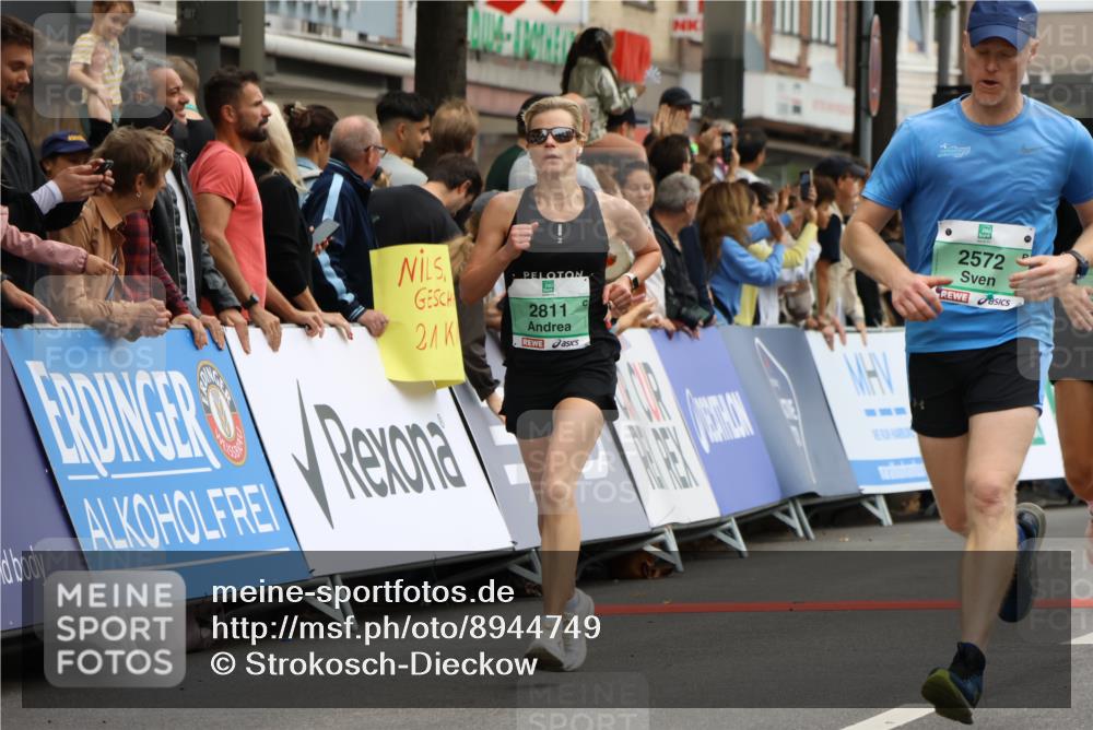 21.09.2025 - PSD Bank Halbmarathon Strokosch-Dieckow http://msf.ph/oto/8944749 21.09.2025 11:50:34 Ziel 1231, 2172, 2280, 2572, 2750, 2811, 2934, 3937 meine-sportfotos.de