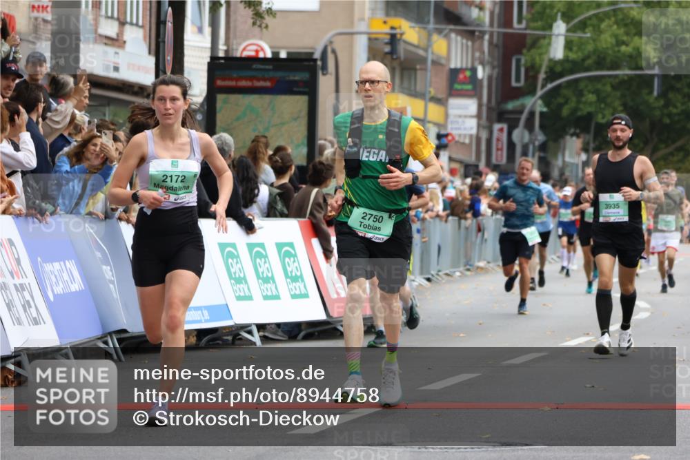 21.09.2025 - PSD Bank Halbmarathon Strokosch-Dieckow http://msf.ph/oto/8944758 21.09.2025 11:50:40 Ziel 2172, 2280, 2298, 2572, 2750, 2811, 2934, 3935 meine-sportfotos.de