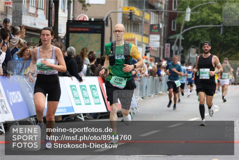 21.09.2025 - PSD Bank Halbmarathon Strokosch-Dieckow http://msf.ph/oto/8944760 21.09.2025 11:50:40 Ziel 2172, 2280, 2298, 2572, 2750, 2811, 2934, 3935 meine-sportfotos.de