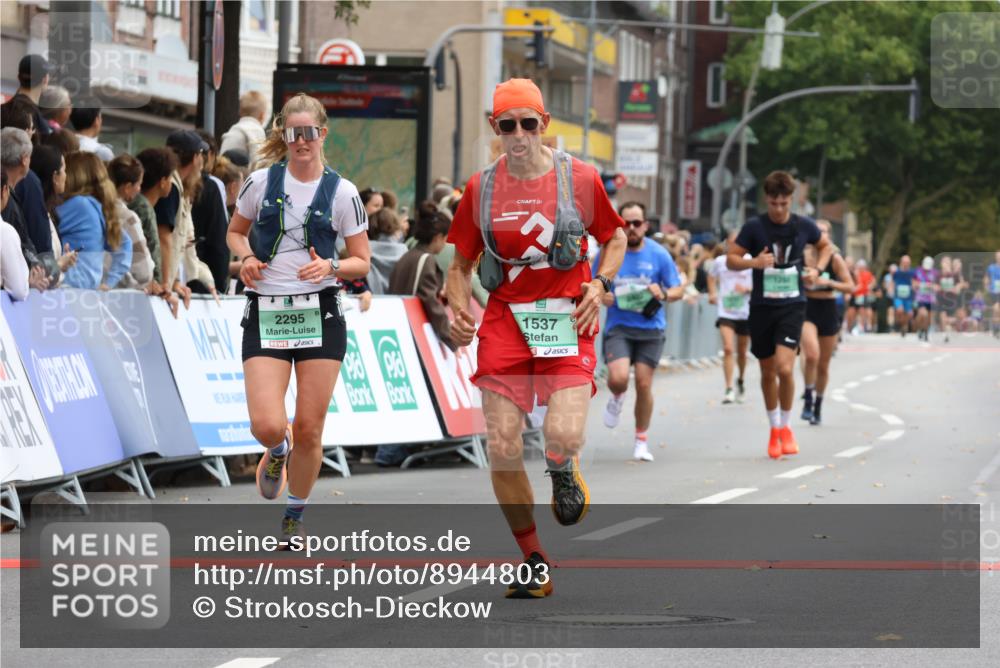 21.09.2025 - PSD Bank Halbmarathon Strokosch-Dieckow http://msf.ph/oto/8944803 21.09.2025 11:51:12 Ziel 1003, 1250, 1537, 1640, 2114, 2295, 2342, 2358, 2402, 2662, 3529 meine-sportfotos.de