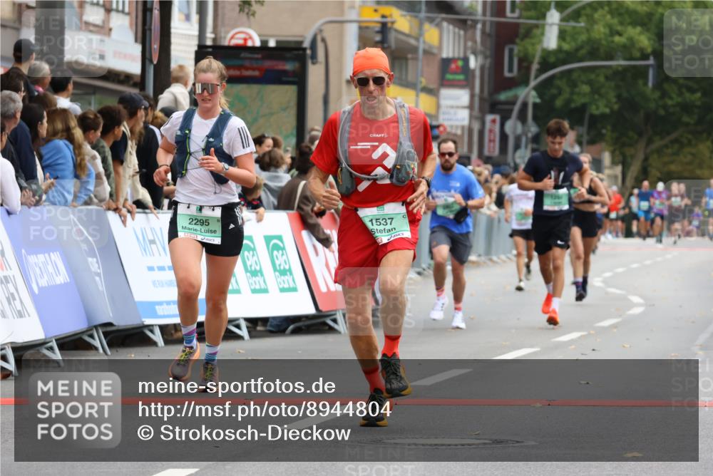 21.09.2025 - PSD Bank Halbmarathon Strokosch-Dieckow http://msf.ph/oto/8944804 21.09.2025 11:51:12 Ziel 1003, 1250, 1537, 1640, 2114, 2295, 2342, 2358, 2402, 2662, 3529 meine-sportfotos.de