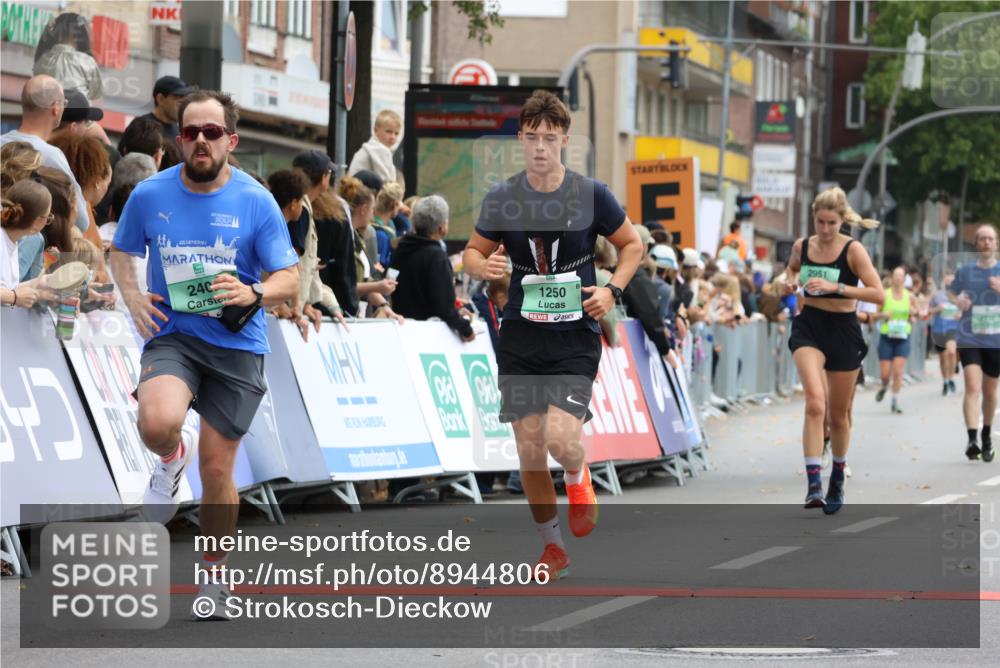 21.09.2025 - PSD Bank Halbmarathon Strokosch-Dieckow http://msf.ph/oto/8944806 21.09.2025 11:51:17 Ziel 1250, 1537, 2295, 2402, 2662, 2951 meine-sportfotos.de