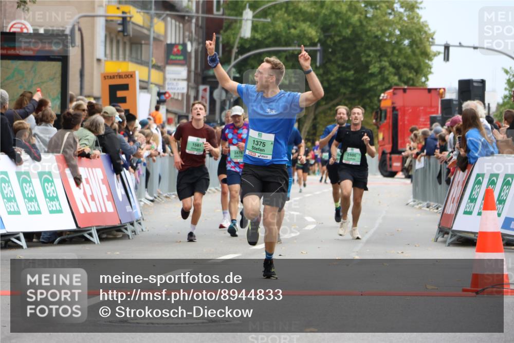 21.09.2025 - PSD Bank Halbmarathon Strokosch-Dieckow http://msf.ph/oto/8944833 21.09.2025 11:51:37 Ziel 1150, 1375, 1581, 1619, 2163, 2476, 2638, 2886, 2988 meine-sportfotos.de