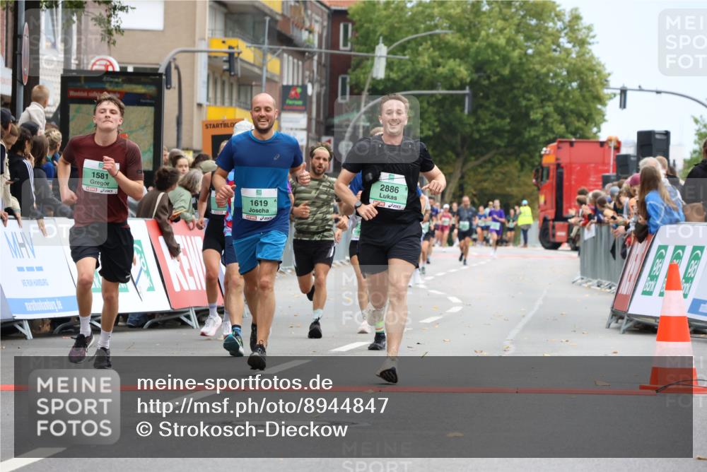 21.09.2025 - PSD Bank Halbmarathon Strokosch-Dieckow http://msf.ph/oto/8944847 21.09.2025 11:51:41 Ziel 1150, 1375, 1581, 1619, 2163, 2169, 2382, 2476, 2539, 2638, 2886, 2988 meine-sportfotos.de