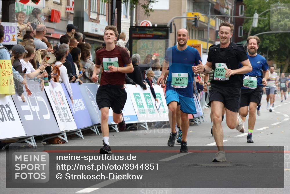 21.09.2025 - PSD Bank Halbmarathon Strokosch-Dieckow http://msf.ph/oto/8944851 21.09.2025 11:51:42 Ziel 1150, 1375, 1581, 1619, 2163, 2169, 2382, 2476, 2539, 2638, 2886, 2988 meine-sportfotos.de