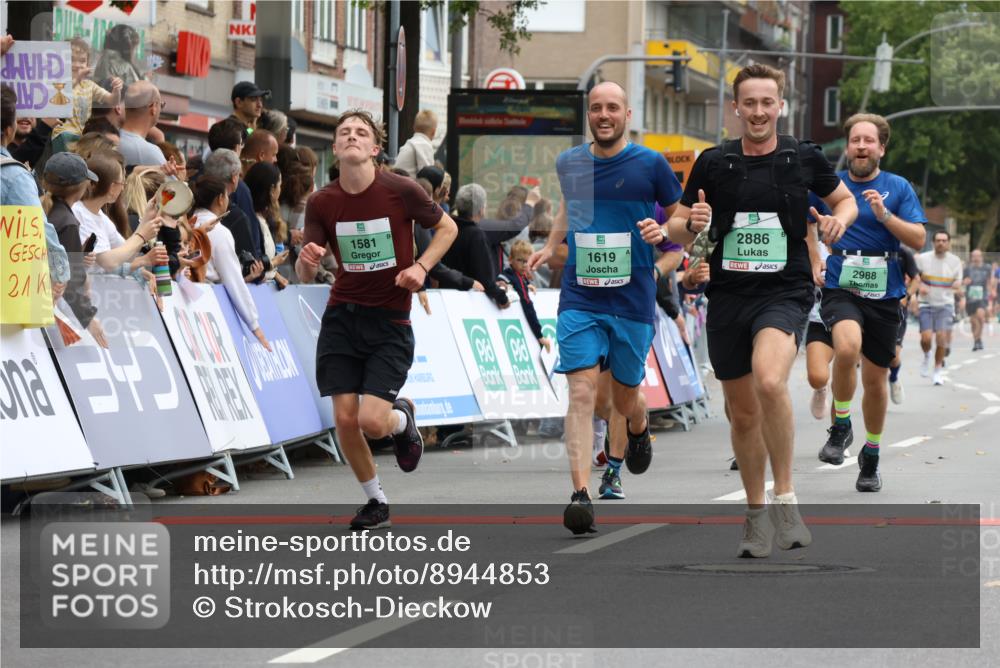21.09.2025 - PSD Bank Halbmarathon Strokosch-Dieckow http://msf.ph/oto/8944853 21.09.2025 11:51:42 Ziel 1150, 1375, 1581, 1619, 2163, 2169, 2382, 2476, 2539, 2638, 2886, 2988 meine-sportfotos.de