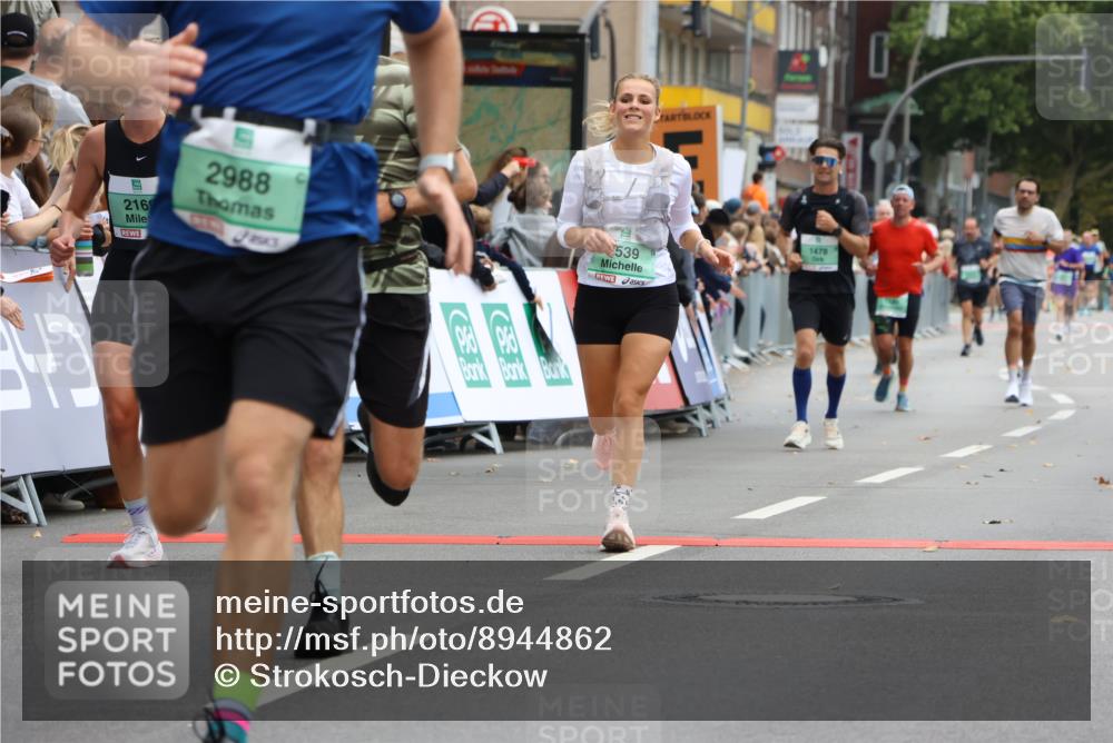 21.09.2025 - PSD Bank Halbmarathon Strokosch-Dieckow http://msf.ph/oto/8944862 21.09.2025 11:51:45 Ziel 1375, 1478, 1581, 1619, 2163, 2169, 2382, 2476, 2539, 2638, 2886, 2988 meine-sportfotos.de