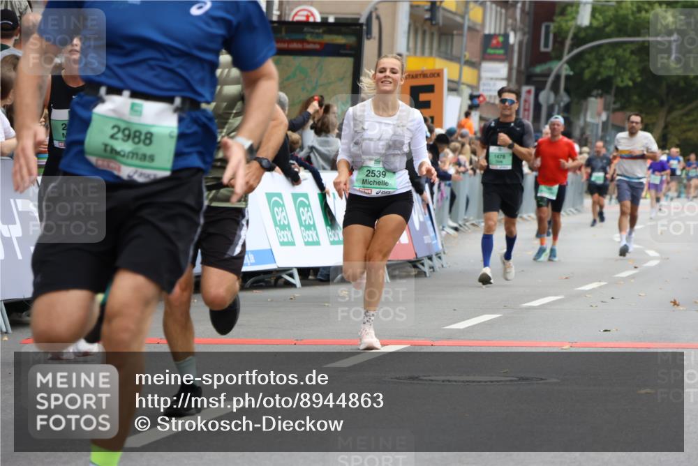 21.09.2025 - PSD Bank Halbmarathon Strokosch-Dieckow http://msf.ph/oto/8944863 21.09.2025 11:51:45 Ziel 1375, 1478, 1581, 1619, 2163, 2169, 2382, 2476, 2539, 2638, 2886, 2988 meine-sportfotos.de