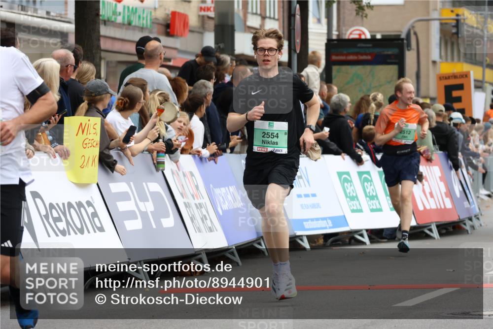 21.09.2025 - PSD Bank Halbmarathon Strokosch-Dieckow http://msf.ph/oto/8944901 21.09.2025 11:52:13 Ziel 1508, 2087, 2356, 2375, 2492, 2512, 2554, 2835, 2844, 2917, 3044, 3141 meine-sportfotos.de