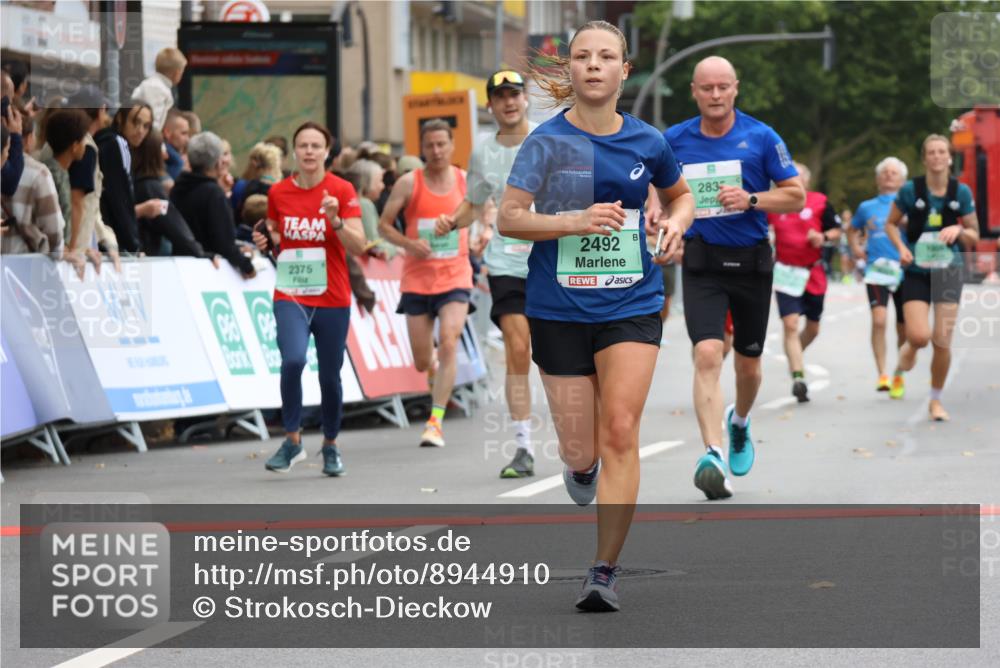 21.09.2025 - PSD Bank Halbmarathon Strokosch-Dieckow http://msf.ph/oto/8944910 21.09.2025 11:52:17 Ziel 1506, 1508, 1600, 2327, 2356, 2375, 2492, 2512, 2554, 2654, 2835, 2844, 2917, 3141 meine-sportfotos.de