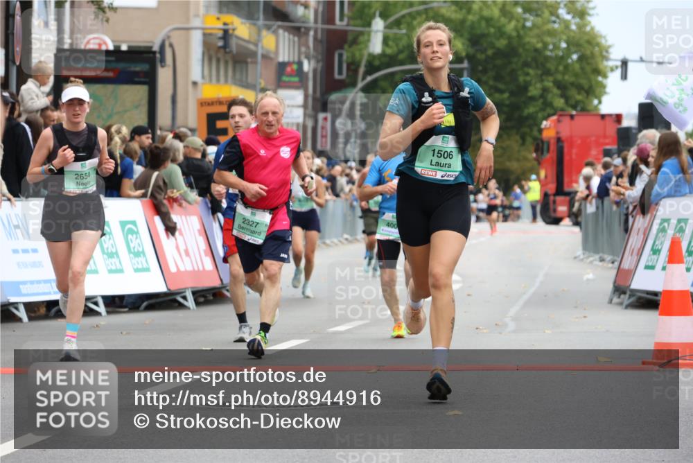 21.09.2025 - PSD Bank Halbmarathon Strokosch-Dieckow http://msf.ph/oto/8944916 21.09.2025 11:52:22 Ziel 1506, 1600, 2237, 2327, 2356, 2375, 2492, 2512, 2554, 2654, 2835, 4001, 4053 meine-sportfotos.de