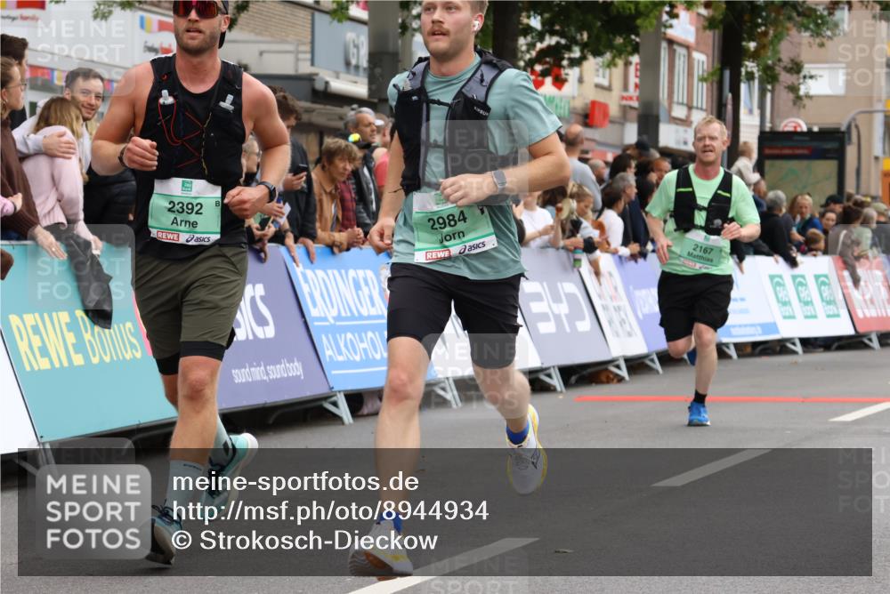 21.09.2025 - PSD Bank Halbmarathon Strokosch-Dieckow http://msf.ph/oto/8944934 21.09.2025 11:52:34 Ziel 2167, 2237, 2392, 2984, 4001, 4053 meine-sportfotos.de